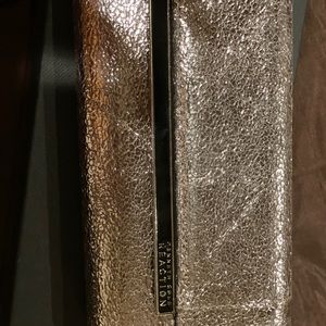 Kennth cole reaction wallet